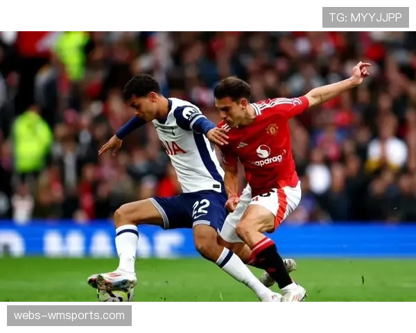 曼联热刺持续震荡 传统豪门稳定性面临严峻考验